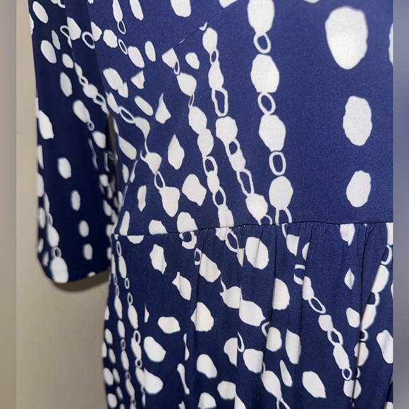 Talbots white & blue polka dotted dress with light weighted breathable material - Picture 5 of 12
